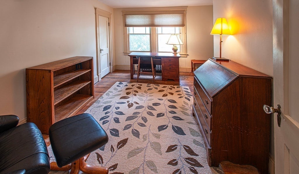 61 Massasoit Street, Northampton, MA Photo #24