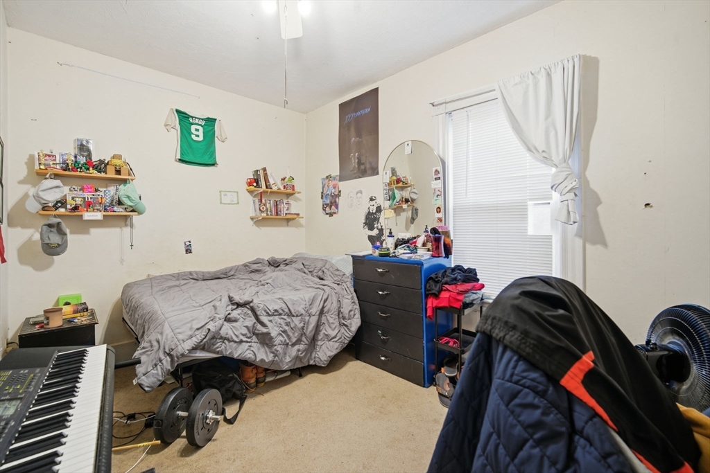 Gardner, Massachusetts 01440, United States, 3 Bedrooms Bedrooms, ,3 BathroomsBathrooms,Residential,Active,249392