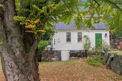 Photo of 146 Leonard St, Gloucester, MA 01930 (MLS # 73576912)