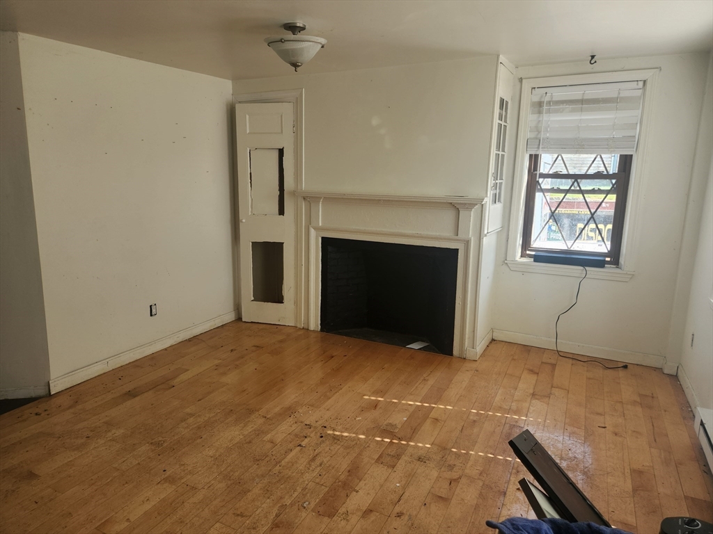 1429 Pleasant St.