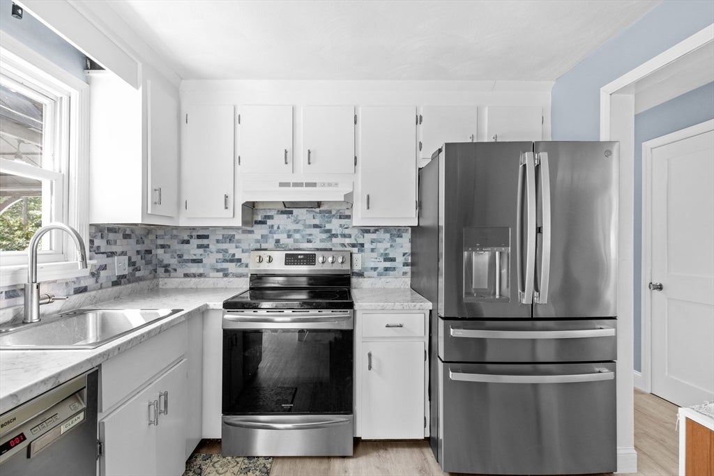 23 High Pine Dr, Plymouth, MA Photo #8