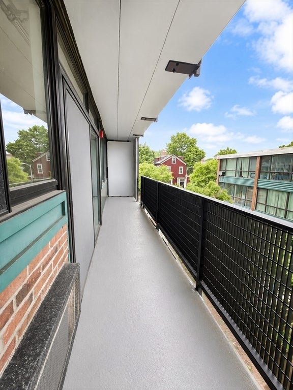 345 Harvard St #3B, Cambridge, MA Photo #18