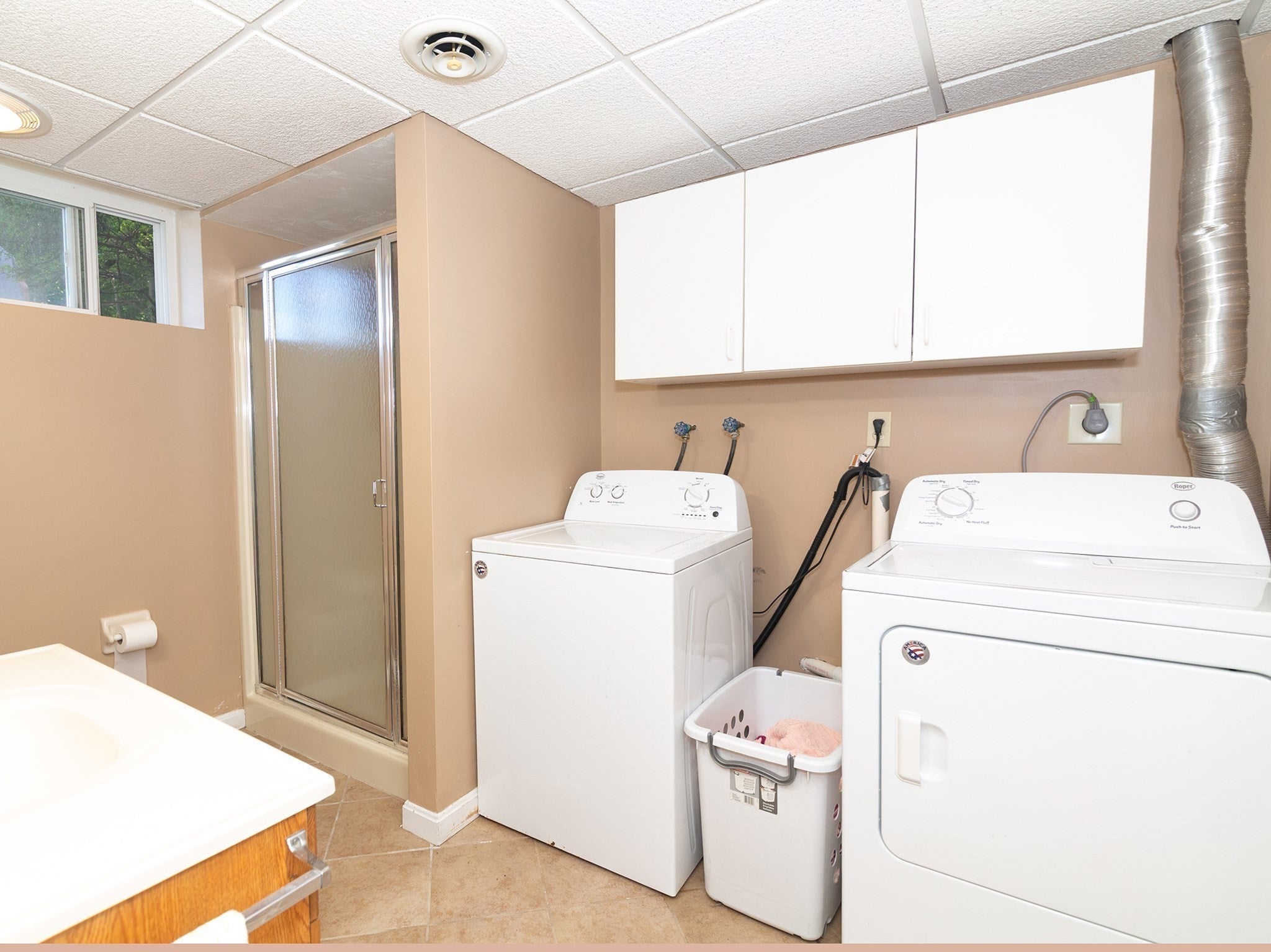 5 Mansion Rd, Wayland, MA Photo #28
