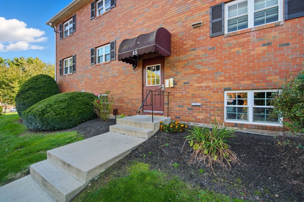 15 Maple Crest Cir D