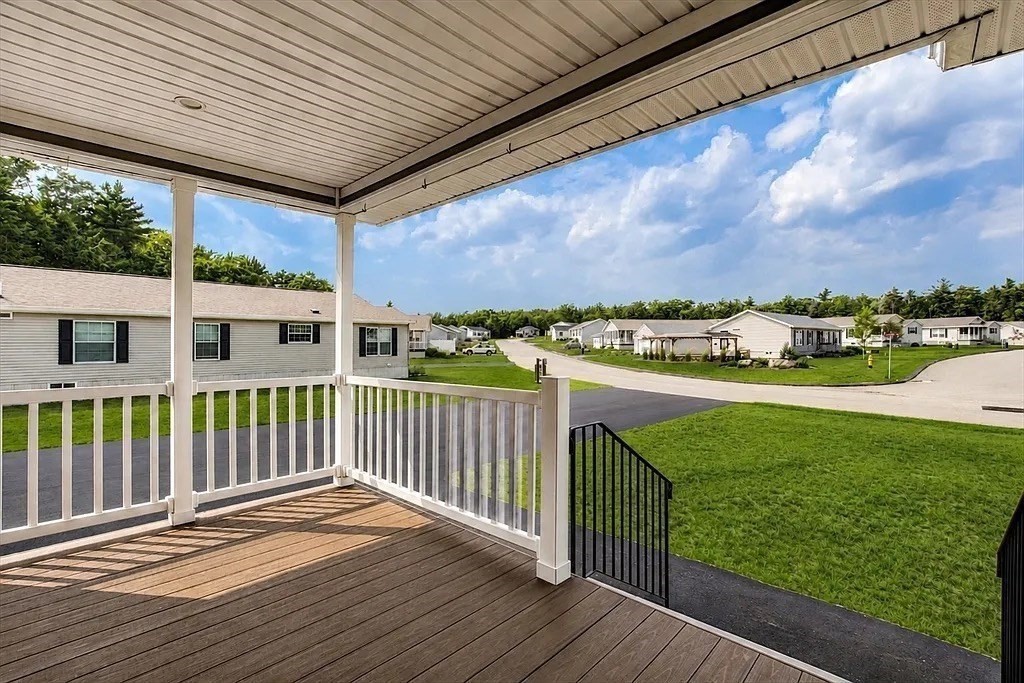 102 Topaz Terrace