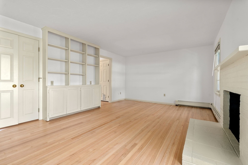 284 Linden Street 284