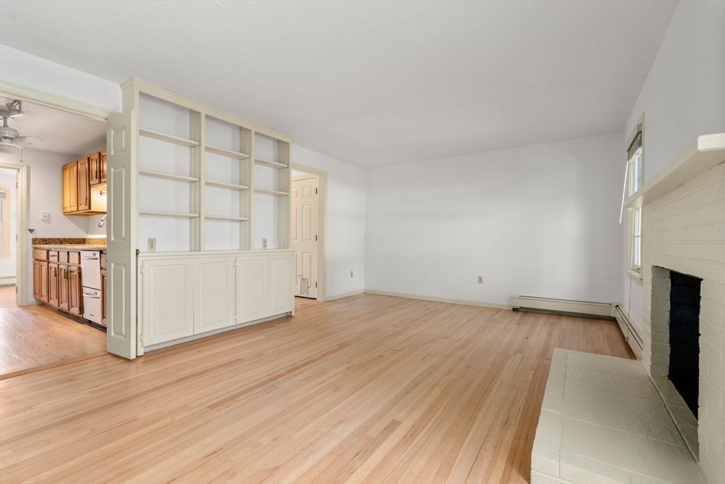 284 Linden Street 284