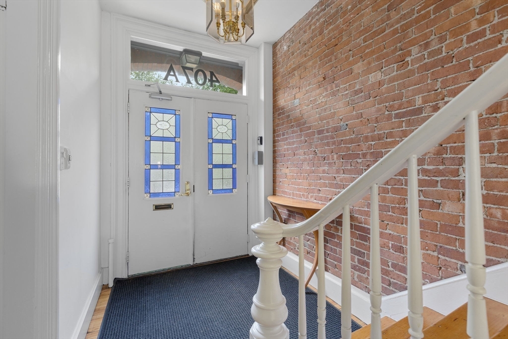 407A Broadway