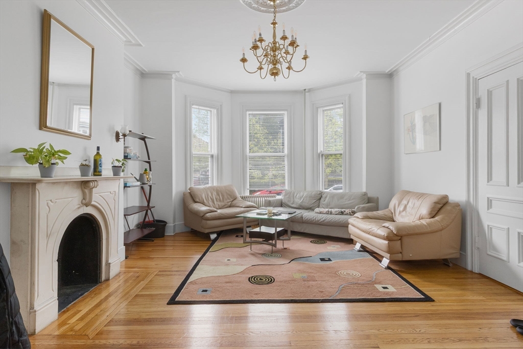 407A Broadway