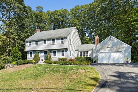 16 Heywood Road Westford MA 01886