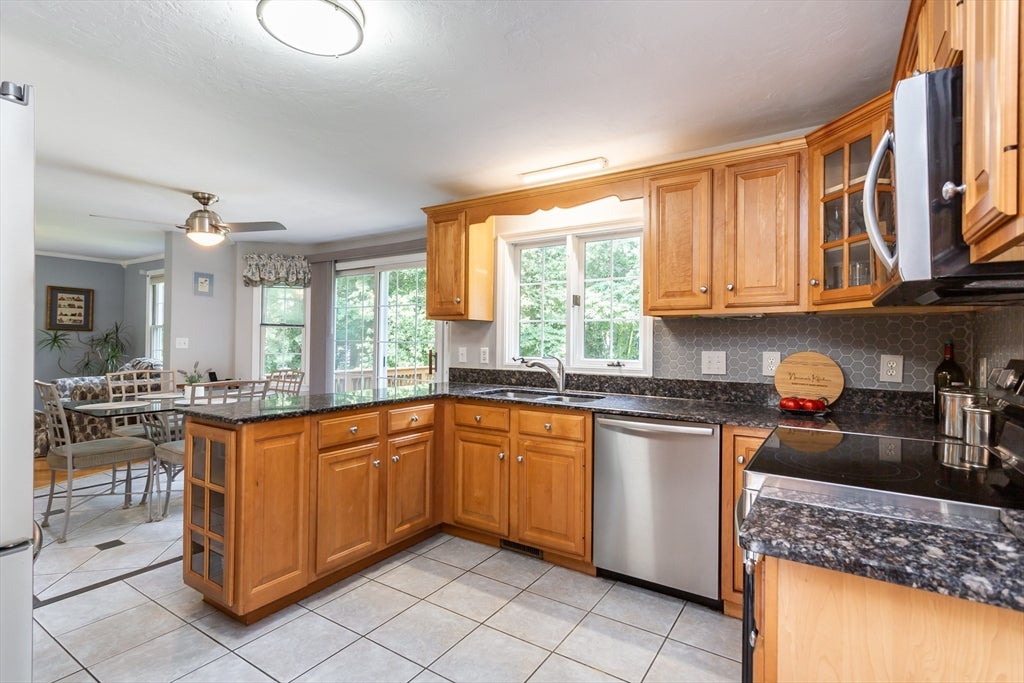 8 Brahman Drive, Norton, MA, 8 Brahman Drive, Norton, MA Photo #9