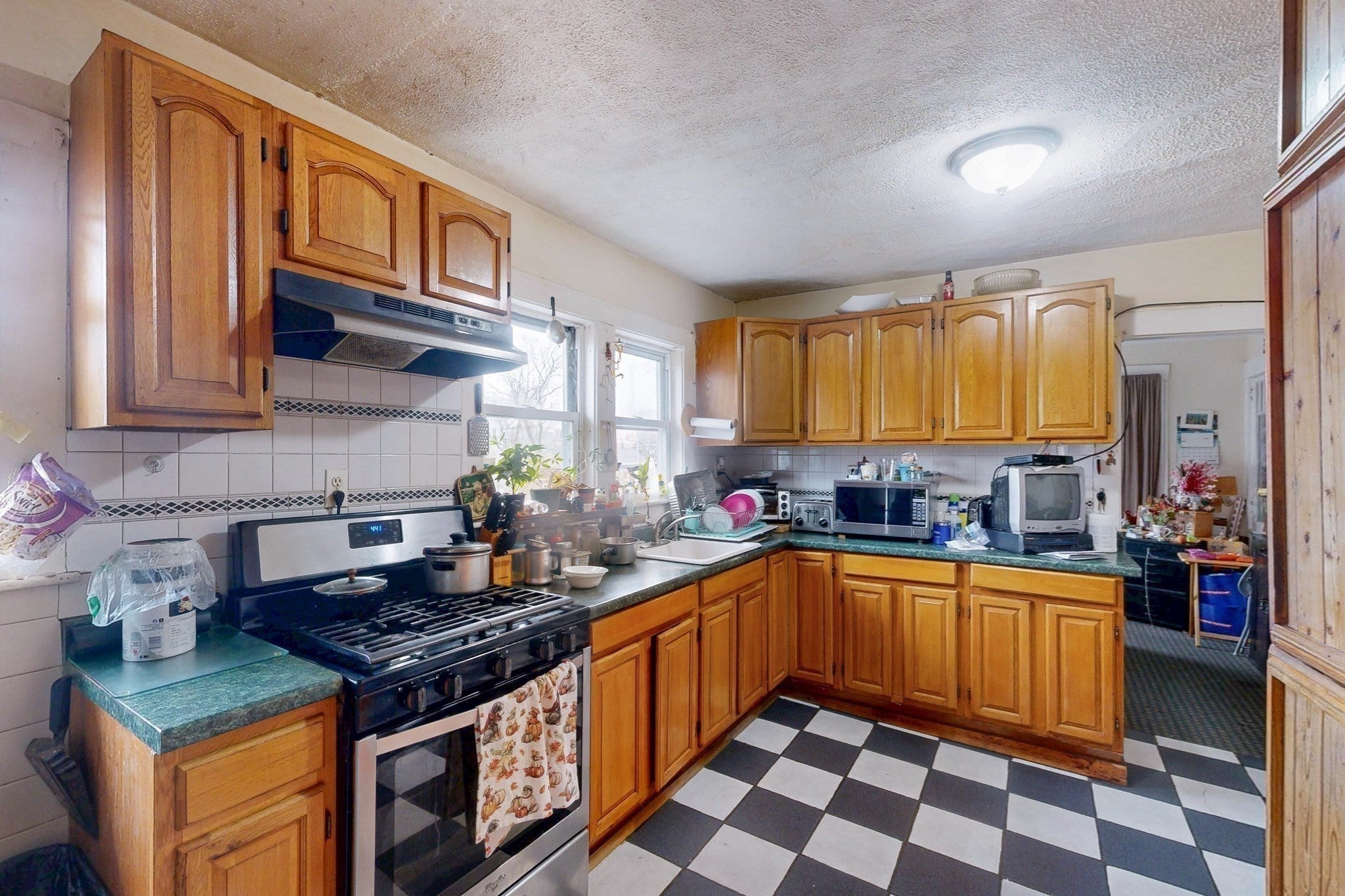 1 Lesher St, Boston, MA Photo #16