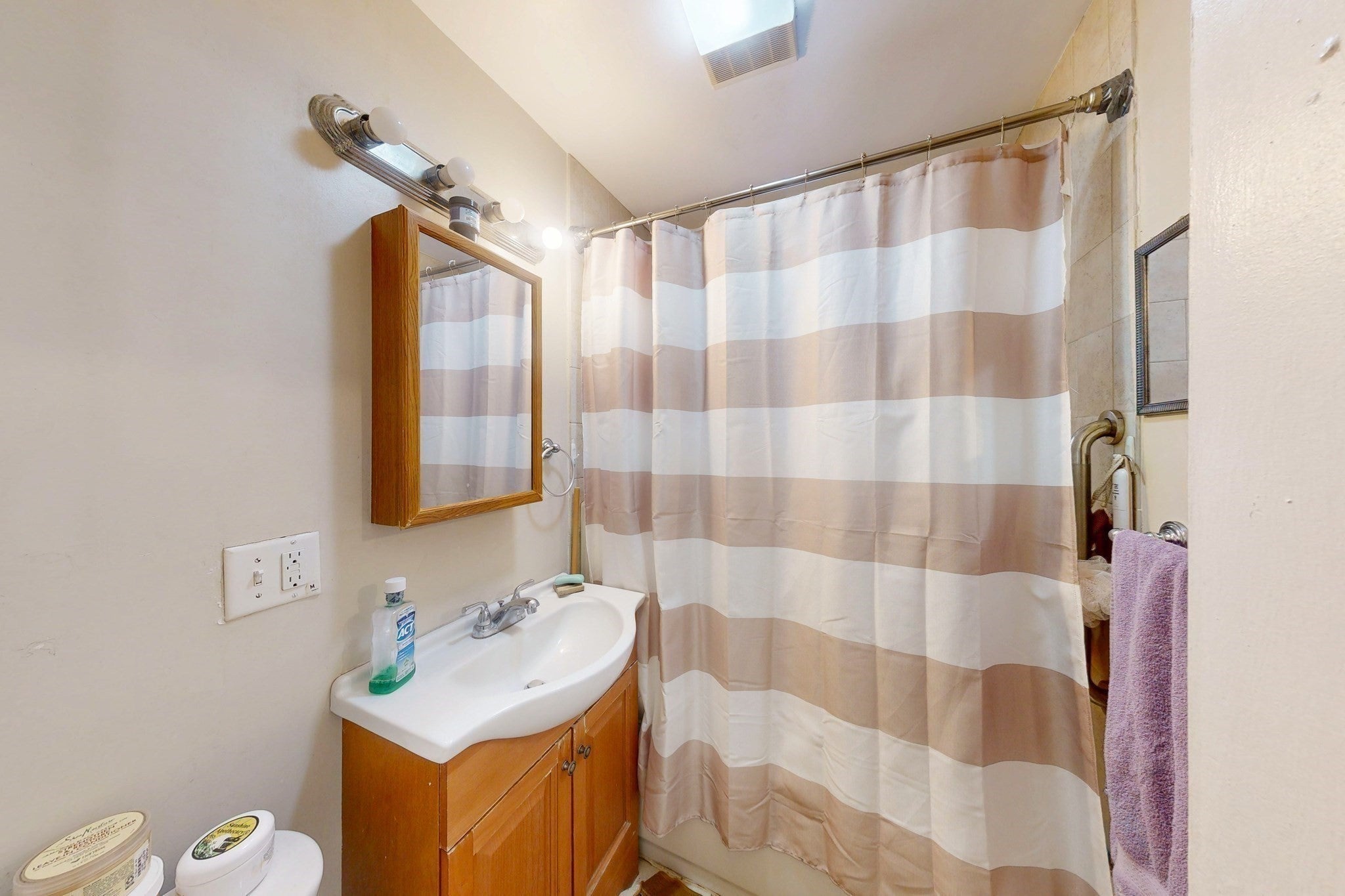 1 Lesher St, Boston, MA Photo #23