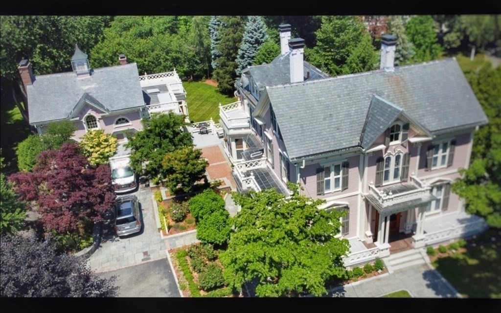 65 Central St
