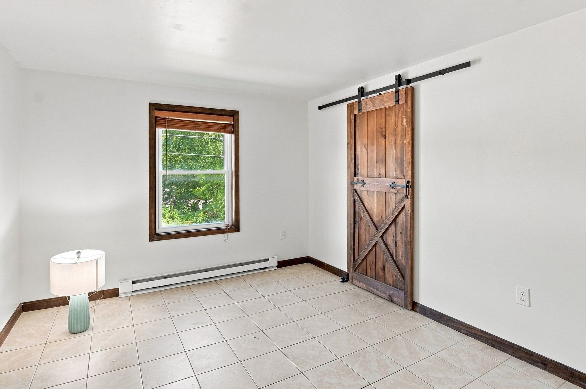 65 Paris Avenue, Worcester, MA Photo #19