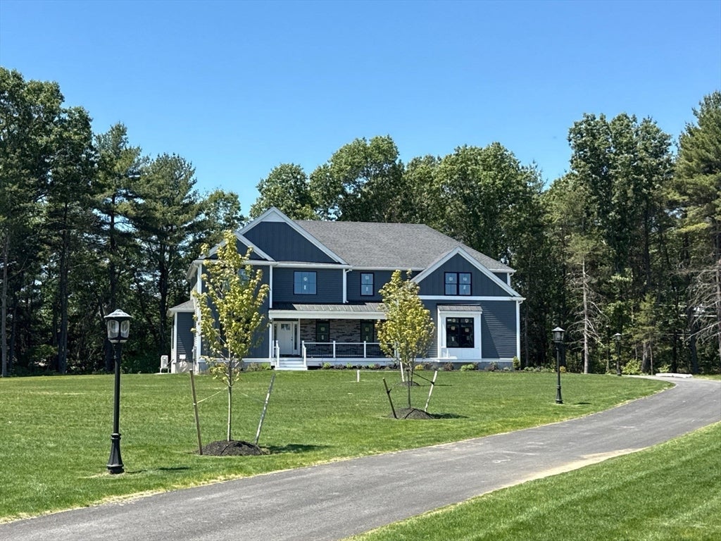 Photo: 1 King Philip Circle, Wrentham, MA Photo: 1 King Philip Circle, Wrentham, MA
