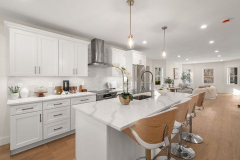 25 Francis St 1 Watertown MA 02472