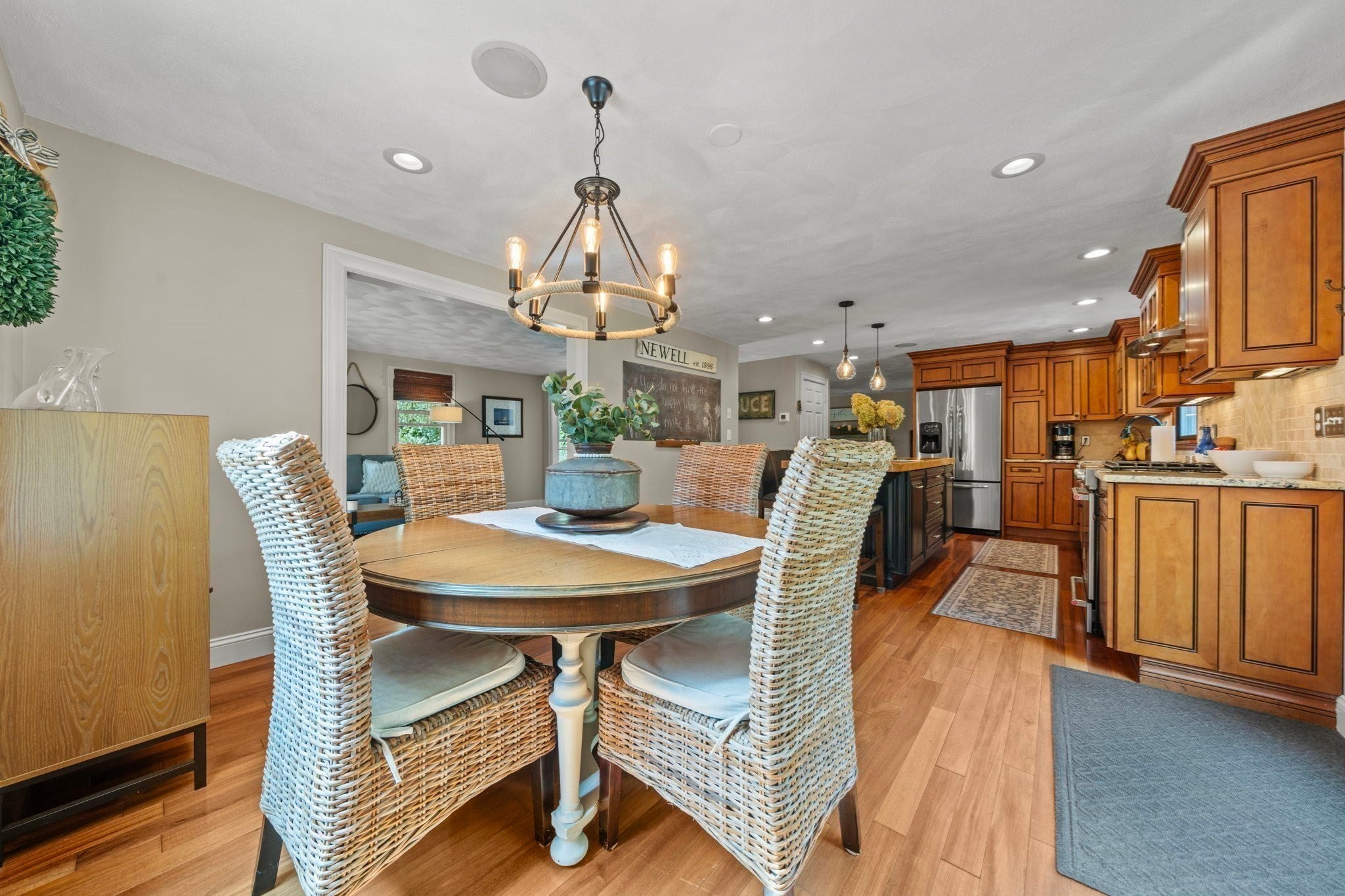 26 Elizabeth Street, Amesbury, MA, 26 Elizabeth Street, Amesbury, MA Photo #9