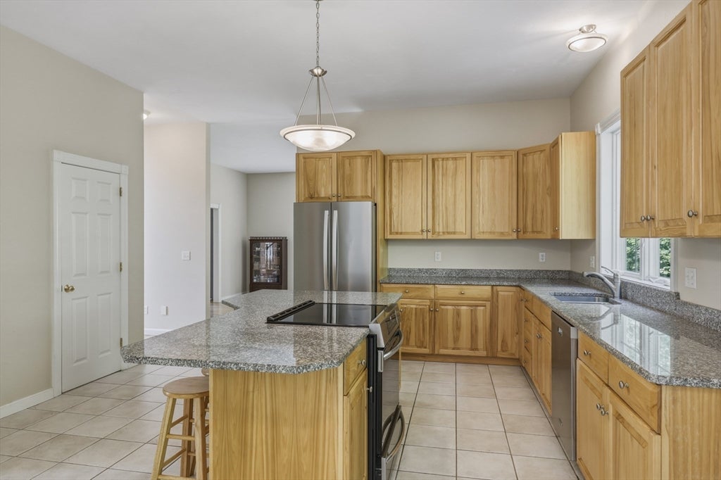 160 E Leverett Rd, Amherst, MA Photo #9