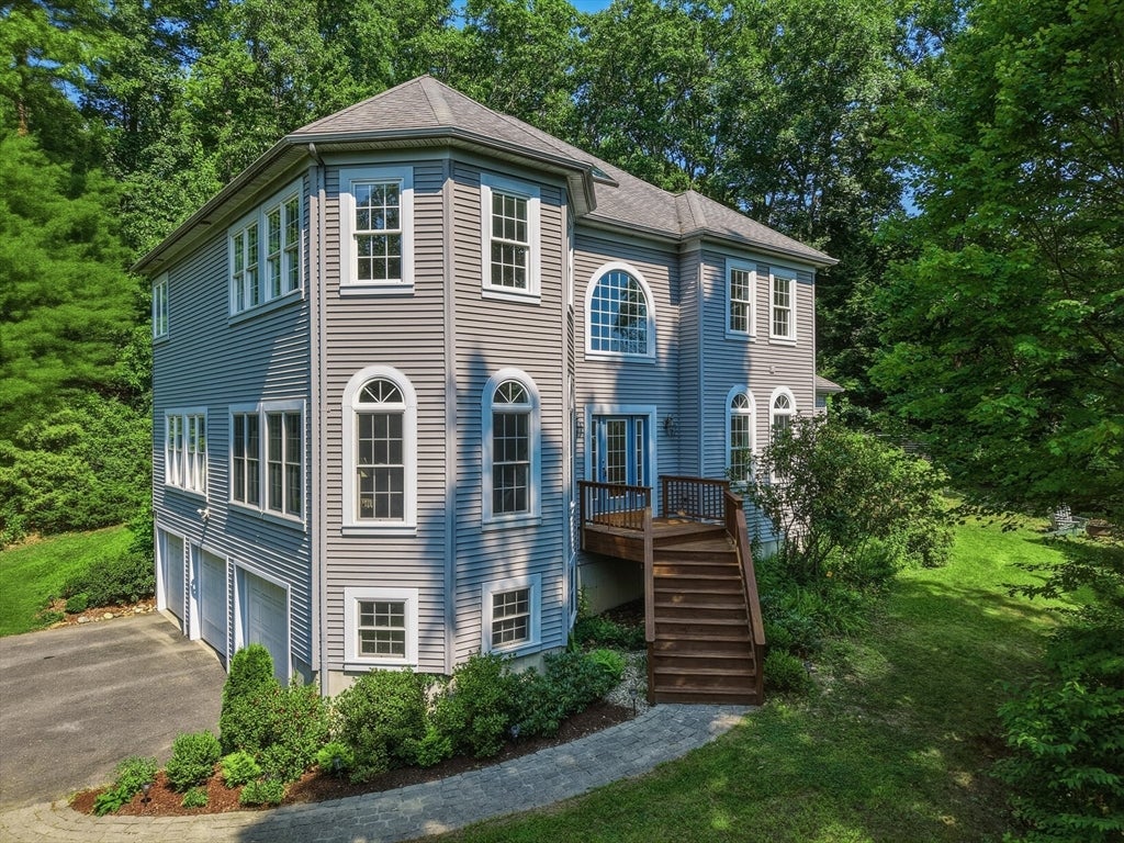 160 E Leverett Rd, Amherst, MA Photo #1