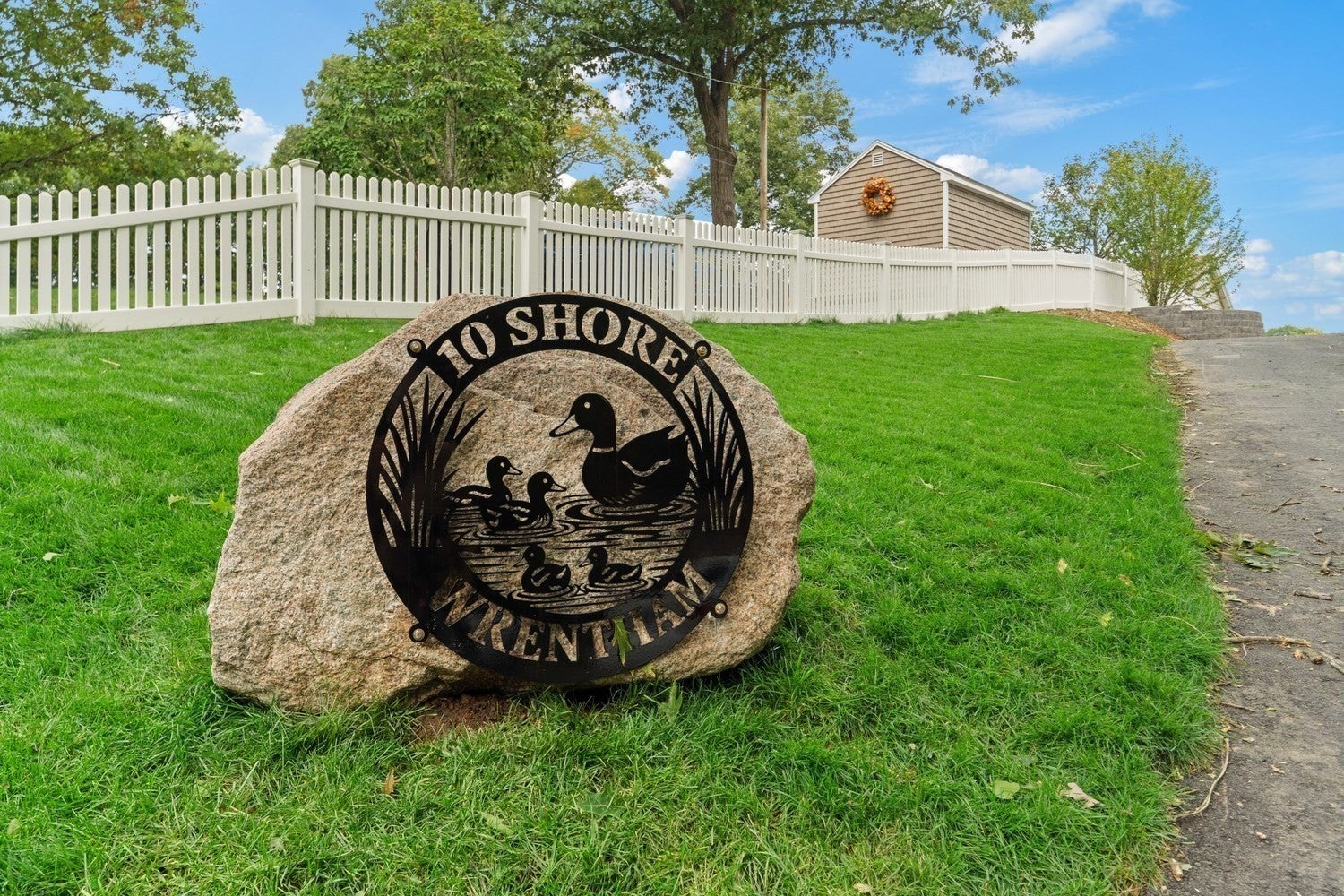 10 Shore Drive