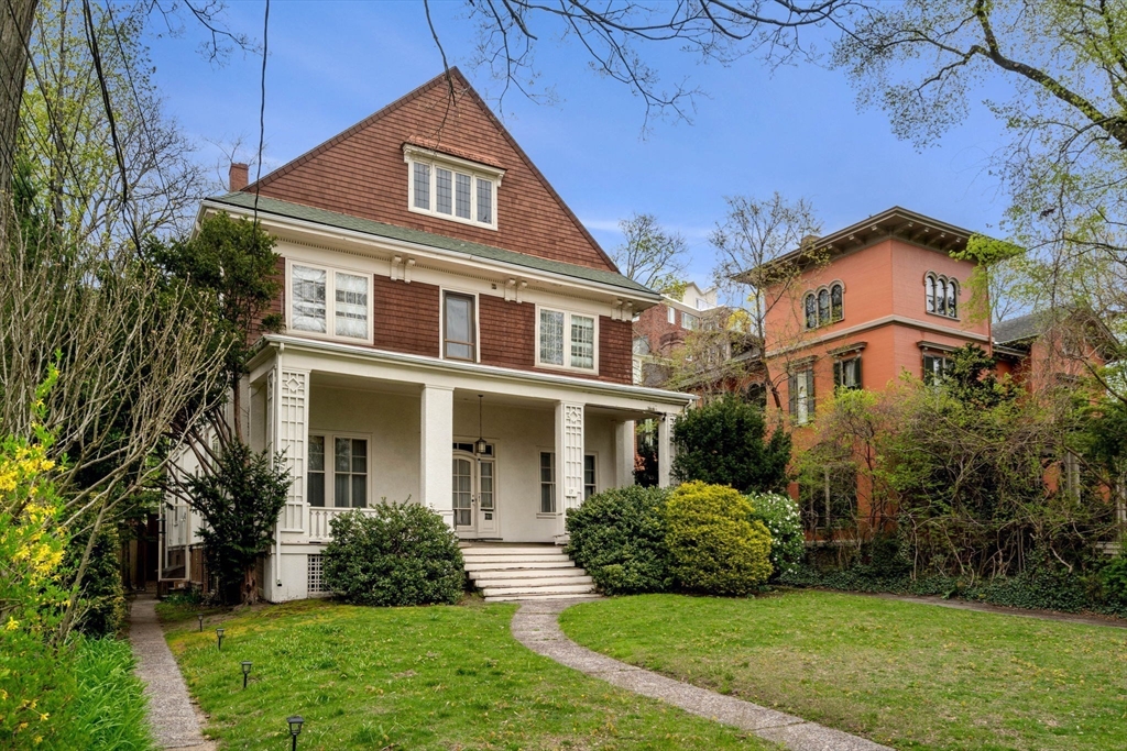 17 Berkeley St