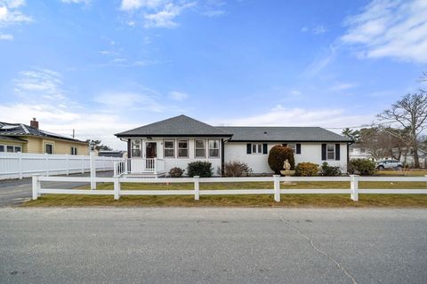 92 Choctaw Wareham MA 02532