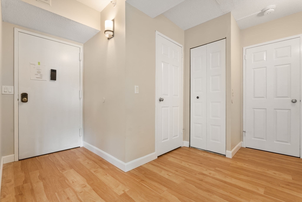 250 Hammond Pond Parkway 306N