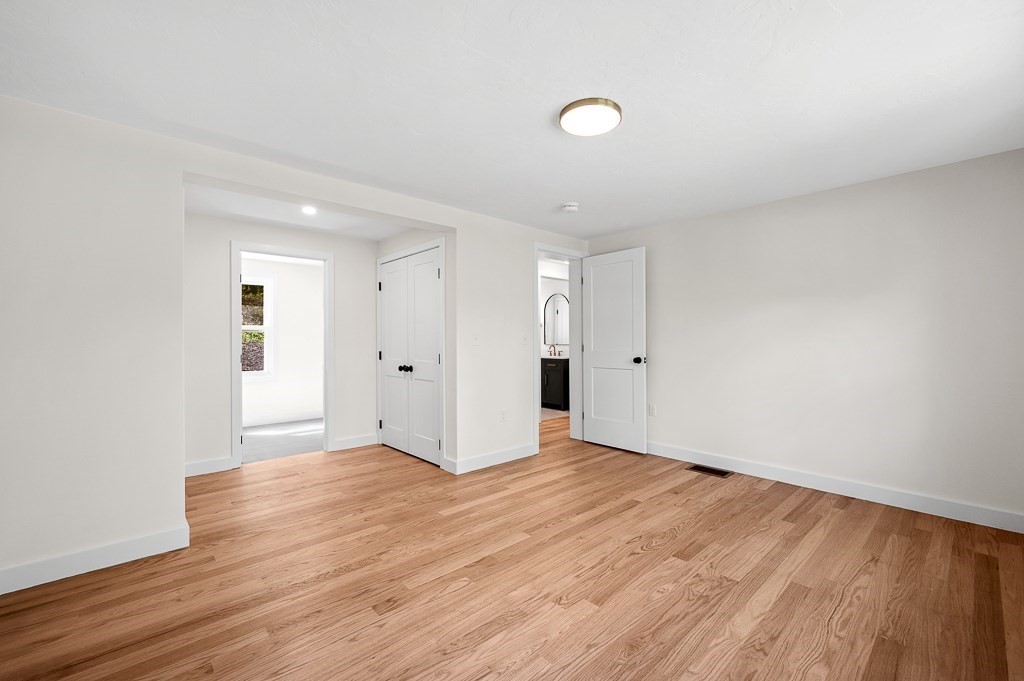 30 Collins Rd, Northborough, MA Photo #10
