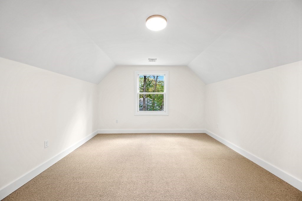 30 Collins Rd, Northborough, MA Photo #15