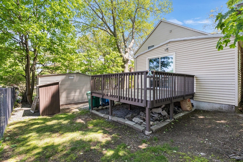 27 Glen Avenue