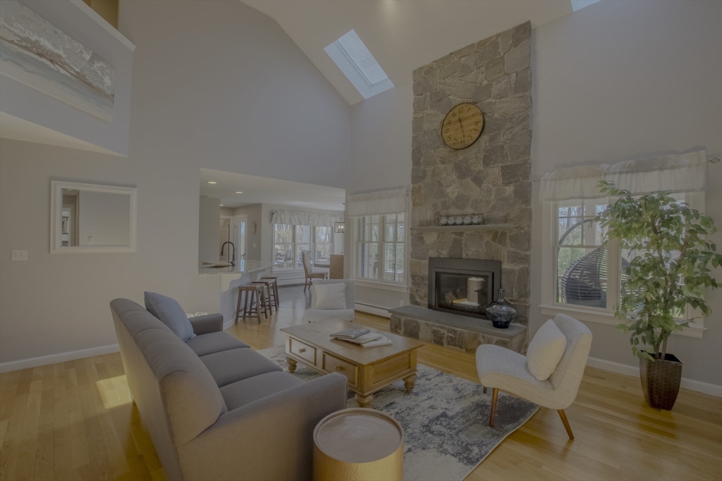 38 Goodnow Ln