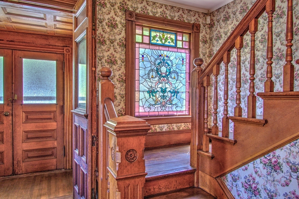 55 Long Hill Rd