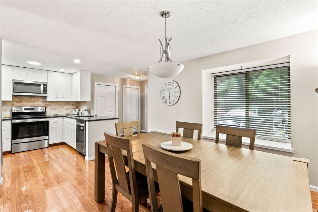 45 Lakeside Ave 33