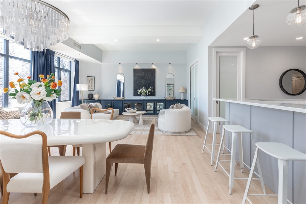 1180-1200 Wasbington 315