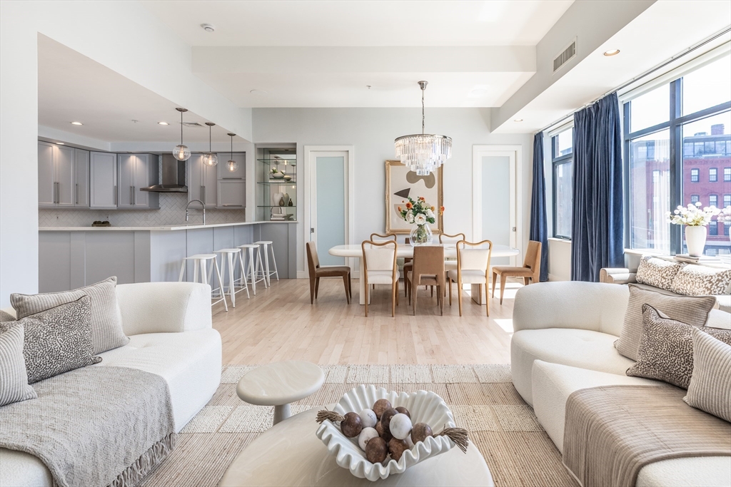 1180-1200 Wasbington 315