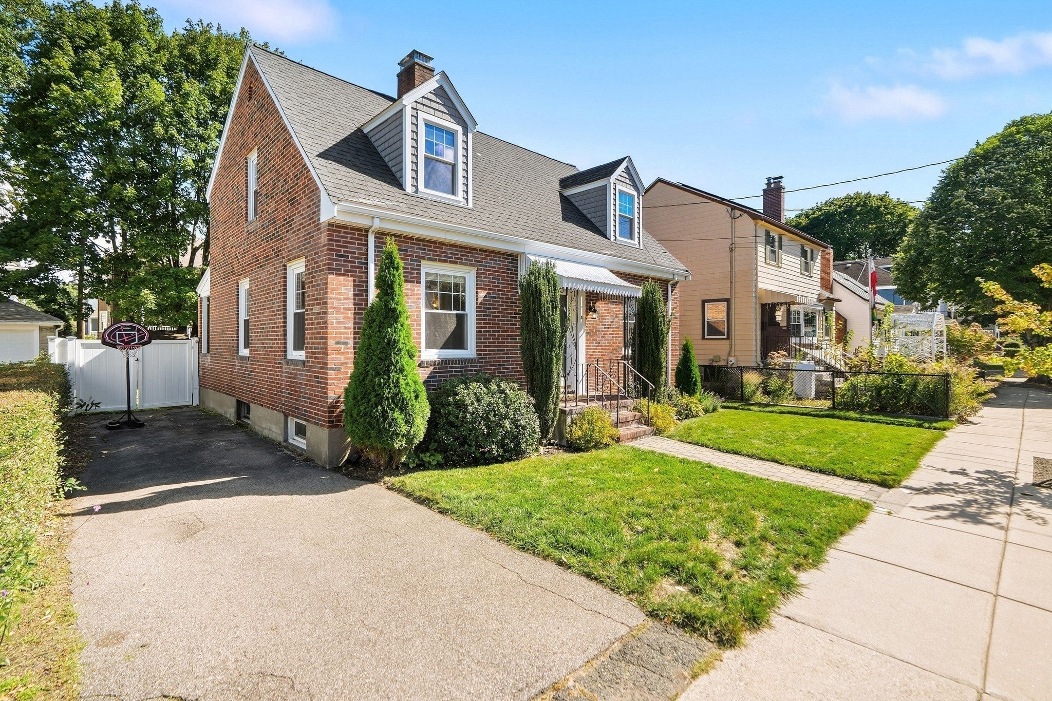 31 Zeller St