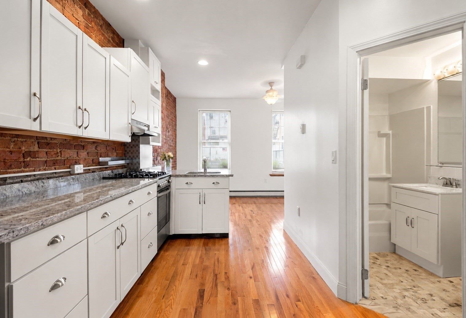 Photo of 31 Division ST, Chelsea, MA