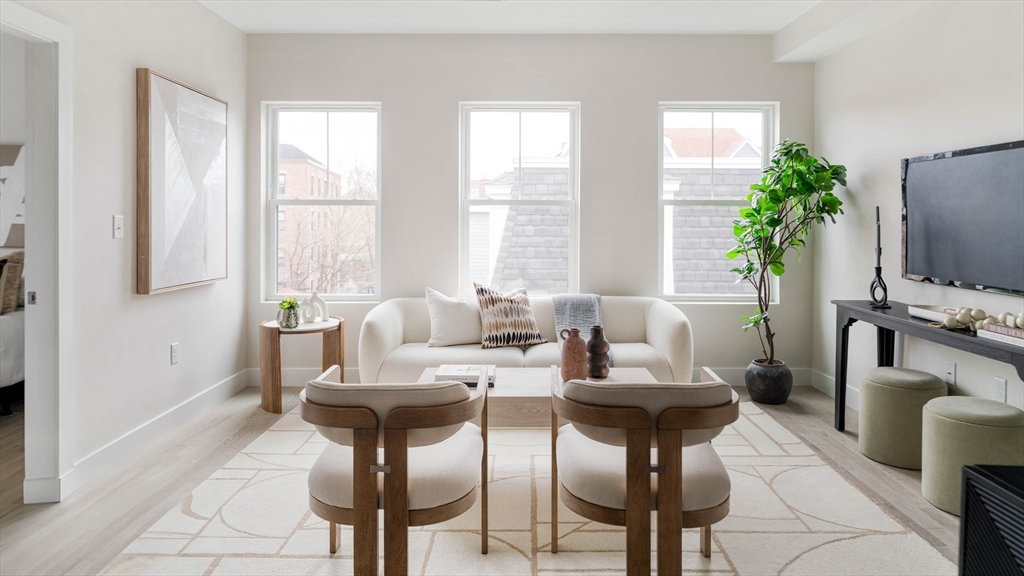 Boston, Massachusetts 02119, United States, 2 Bedrooms Bedrooms, ,2 BathroomsBathrooms,Residential,Pending,105794