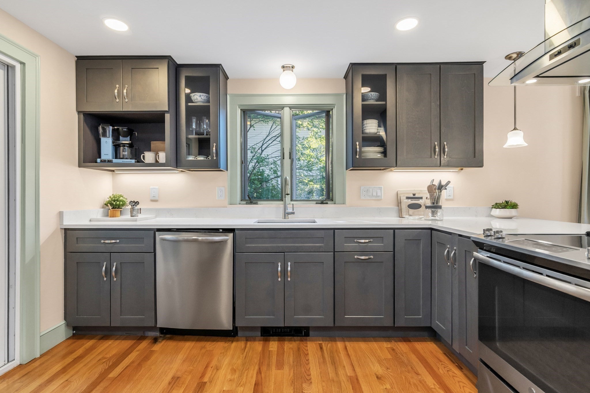 74 Fletcher Rd, Woburn, MA Photo #9