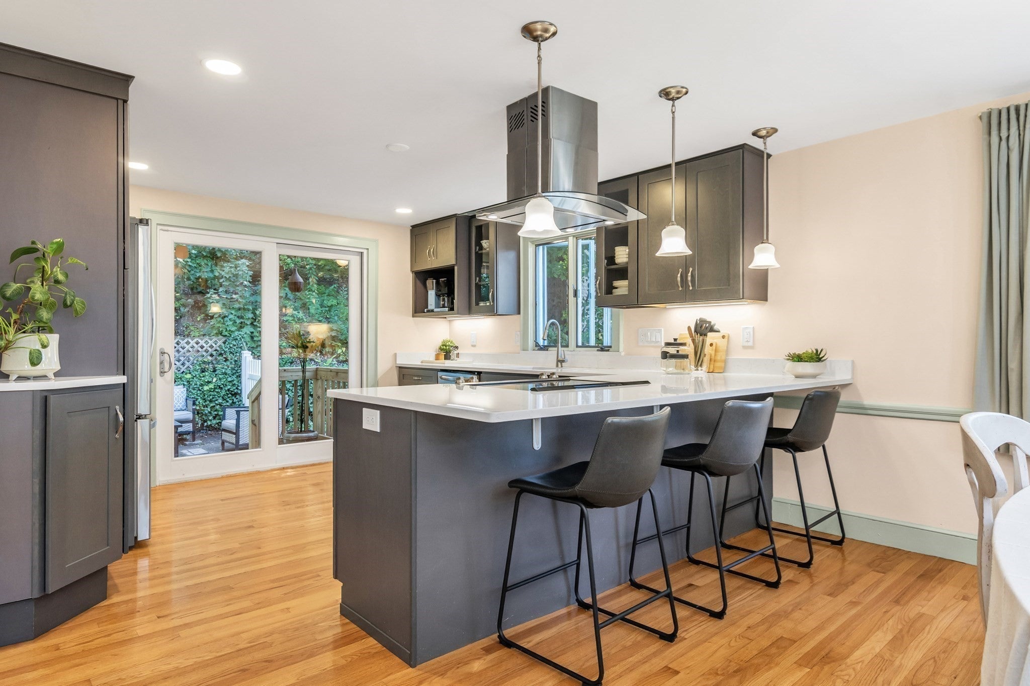 74 Fletcher Rd, Woburn, MA Photo #7