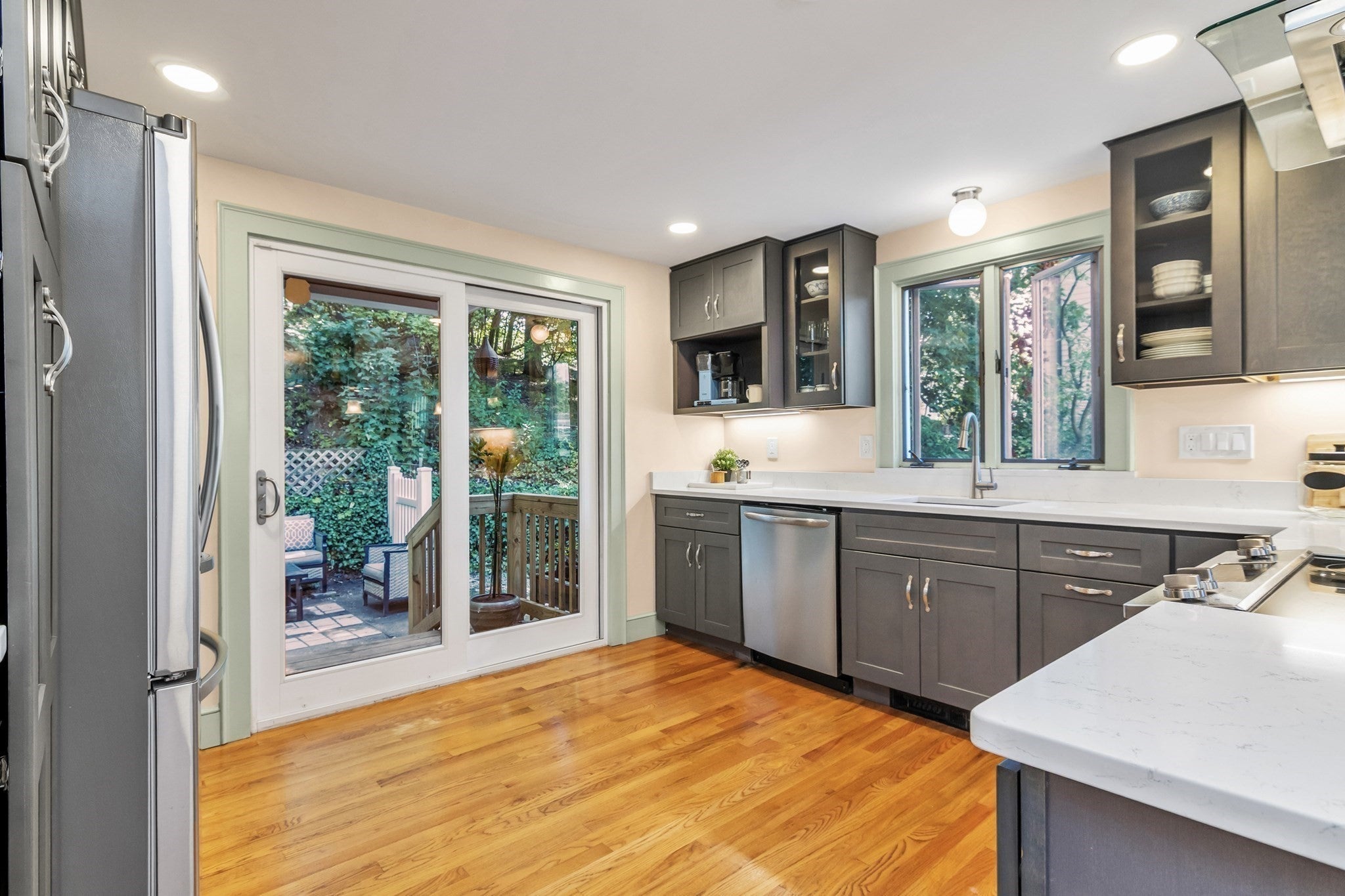 74 Fletcher Rd, Woburn, MA Photo #8