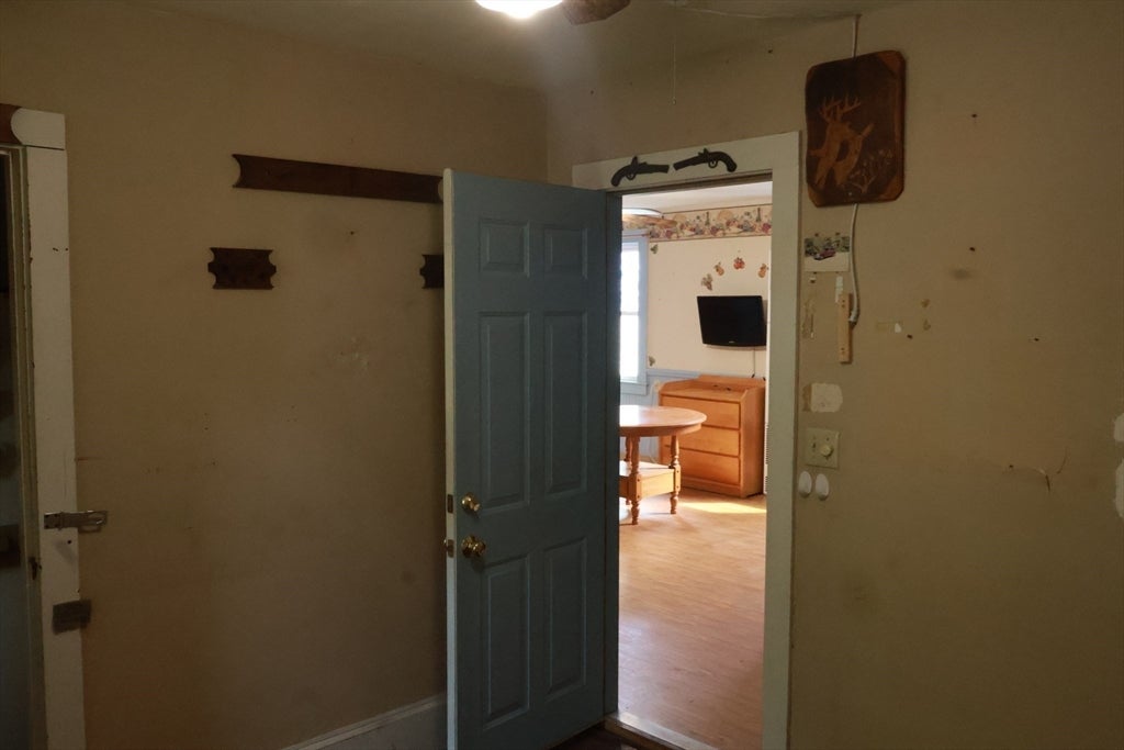 18 Peck Ave, Plymouth, MA Photo #13