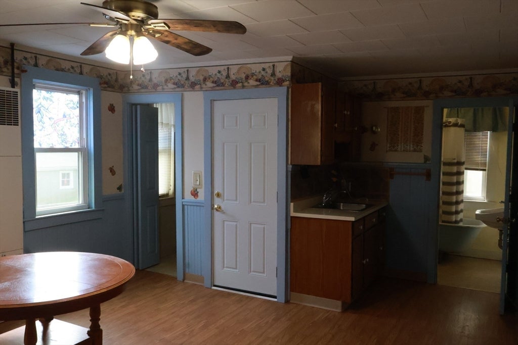 18 Peck Ave, Plymouth, MA Photo #7