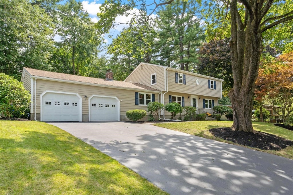 35 Longfellow Rd, Shrewsbury, MA Photo #2