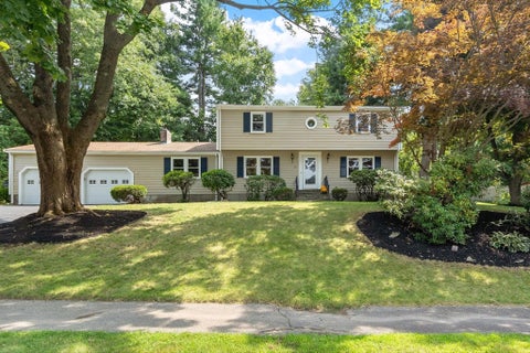 Photo of 35 Longfellow Rd, Shrewsbury, MA 01545 (MLS # 73562859)