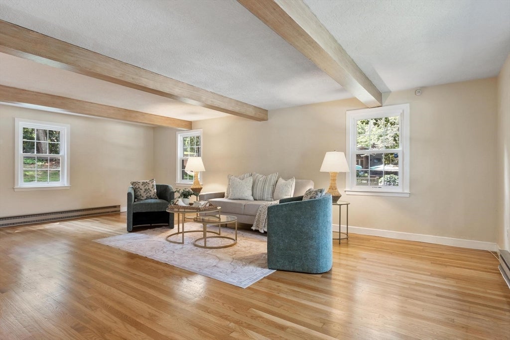 35 Longfellow Rd, Shrewsbury, MA Photo #7