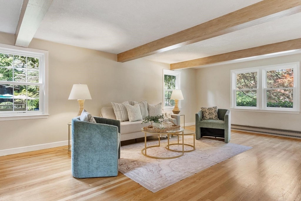 35 Longfellow Rd, Shrewsbury, MA Photo #6