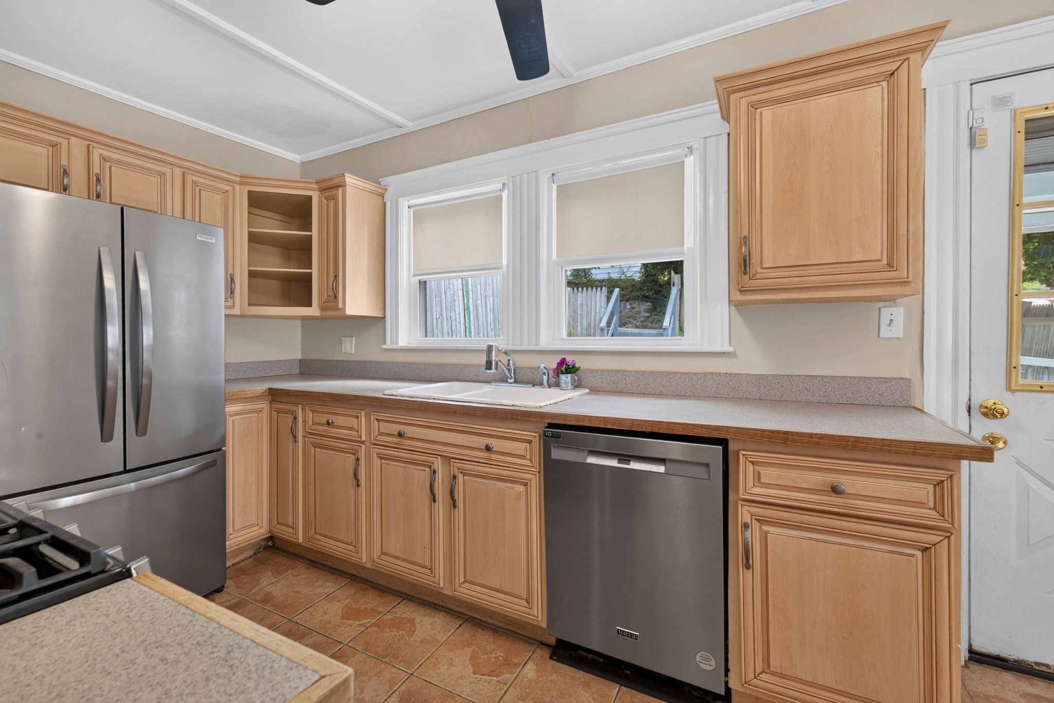 141-143 Stetson Ave #1, Swampscott, MA Photo #11