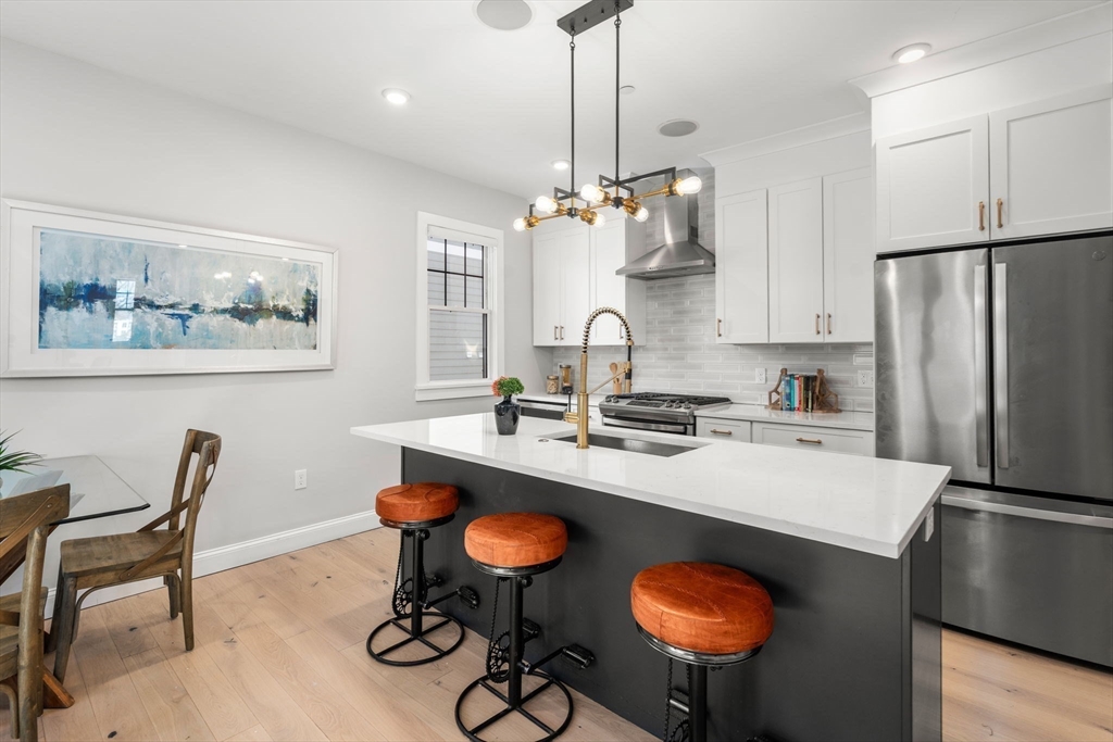 375 Hyde Park Avenue 3